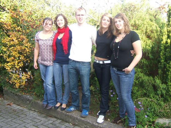 Gruppenbild ohne Lars, der noch zum Fußball gefahren ist: Caro, Kathy, Stephan, Steffi und Kathi
